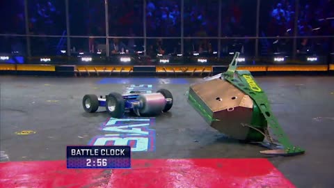 Missing_More_Parts_Than_Mr_Potato_Head!___Chomp_vs._Yeti___BattleBots