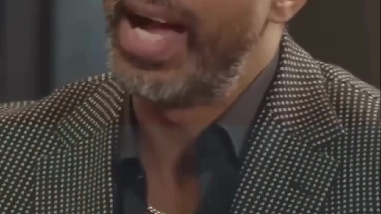 💡 “Why the Wealthy Don’t Sell Their Stocks — According to Ryan Leslie” 📈💼