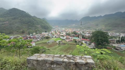 Riding on the Ha Giang Loop in Vietnam (part 10)