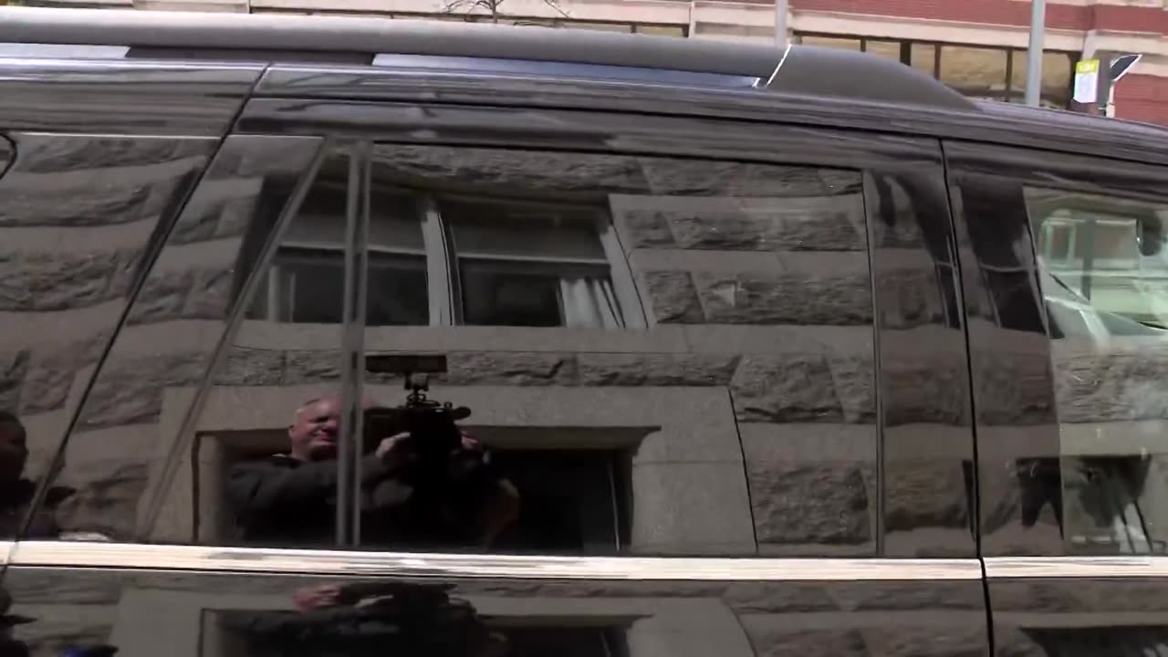 The PANIC is REAL❗Judge Dugan flees courthouse after arrest for obstructing ICE