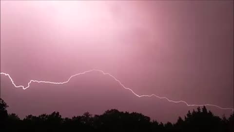 Lightning volt