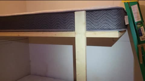 Designing and building fold up bunk beds