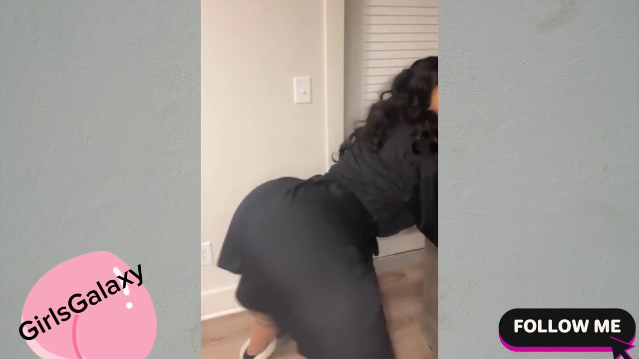 BEAUTIFUL GIRLS TWERK COMPILATION