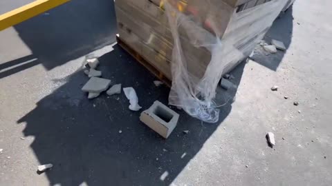 Shadow of Ezra - Pallets of cinder blocks were spotted near ICE agents in California t...