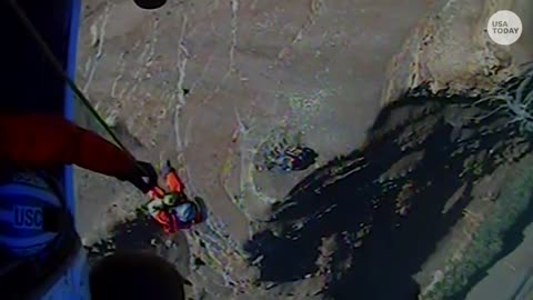 See stranded teens hoisted to safety by a Coast Guard crew|#sunmax966