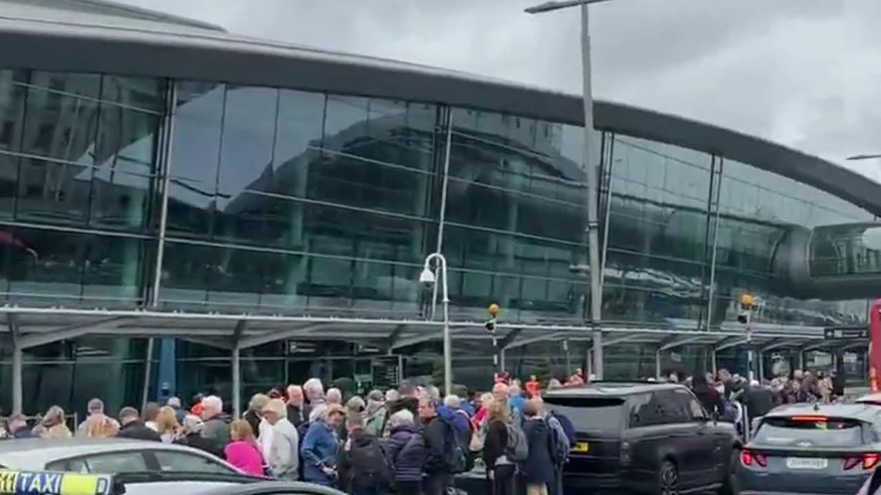 'SECURITY THREAT' at Dublin Airport — emergency evacuation of Terminal 2