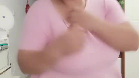 She Wasn’t Ready for This Reaction! 😂🔥