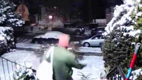 When Winter Fights Back! ❄😂