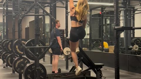 Gymgoer Gets Chopped by Resistance Band