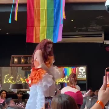 We need laws banning kids from drag shows.