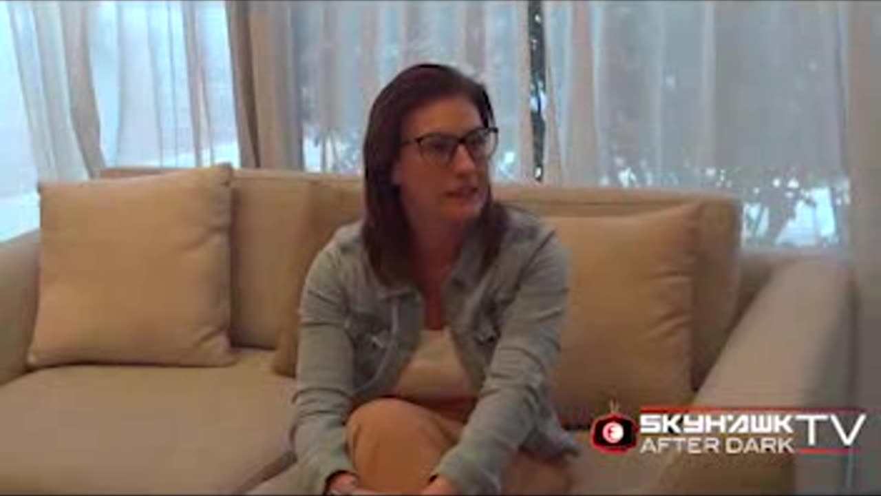 Sexy Nurse Jen with Jiggy Jaguar 3192025