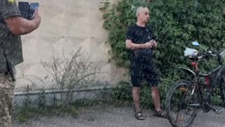 🇺🇦🔥 Ukraine Russia War | Man Threatens Soldiers with Grenades and Pistol in Cherkasy | RCF