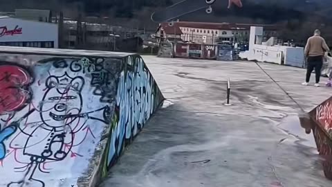 😮🛹 Tasteful Ollie North by Aitor Kortalbitarte | SkateNation