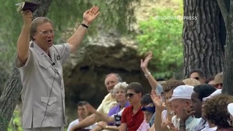 FAKE PREACHER AND TELEVANGELIST JIMMY SWAGGART WENT TO MEET THE GRIM REAPER AT 90.