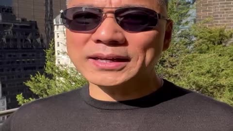 20220917文贵先生GETTR¹： #台湾：青岛大连漳州热青以及等地大量增加储放分配导弹军用各种物资。20大后任何时间都可能是台湾的战争的开始。卖台贼还跟共产党勾兑着呢！