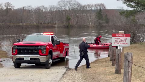 Bow Firefighters Search Merrimack River For Man Who Jumped Off Concord Bridge