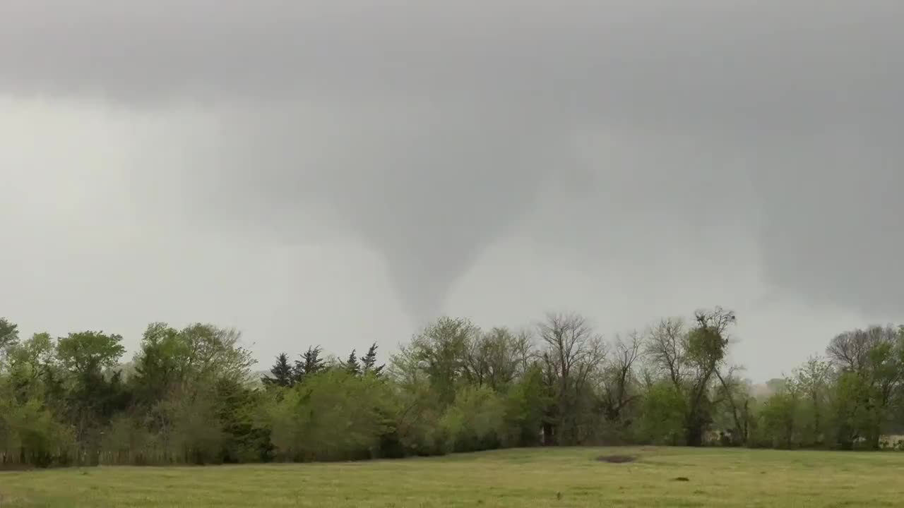 Tornado on the ground near Clarksville, Texas