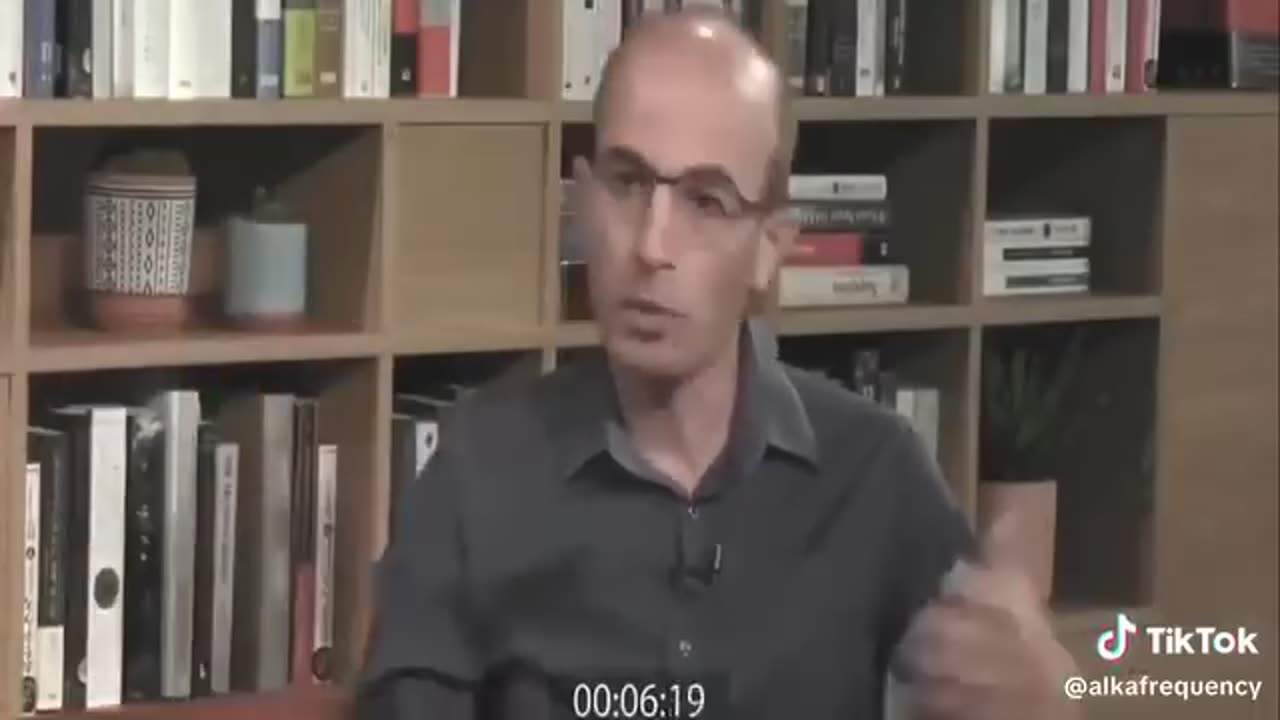 The plan from WEF - Noah Harari - a chip under the skin