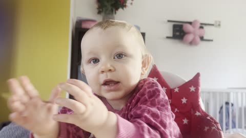 Baby Kayla’s First Sing-Along With Mommy! Cutest Baby Giggles Ever 😄💛
