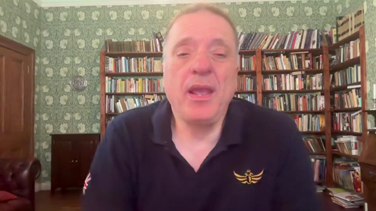 Putin Tells US Russia Won't Back Down; Wang Yi Tells EU China Won't Let Russia Lose; Kiev Hit, Reels