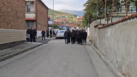 Zjarri iu mori jetën, përcillen sot për në banesën e fundit nënë e bir në Maliq