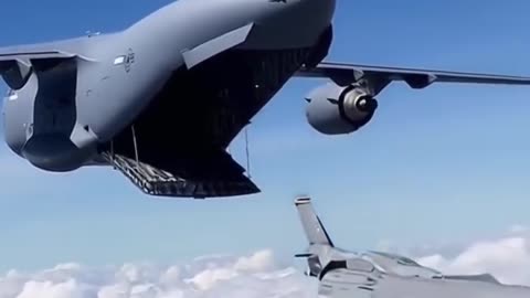 F-16 launched from a C-17