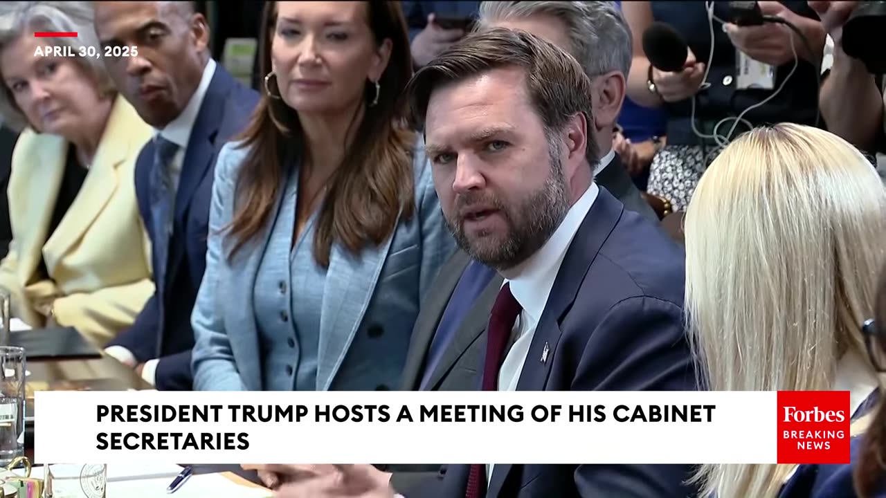 VP JD Vance Calls Out The Media During Cabinet Meeting