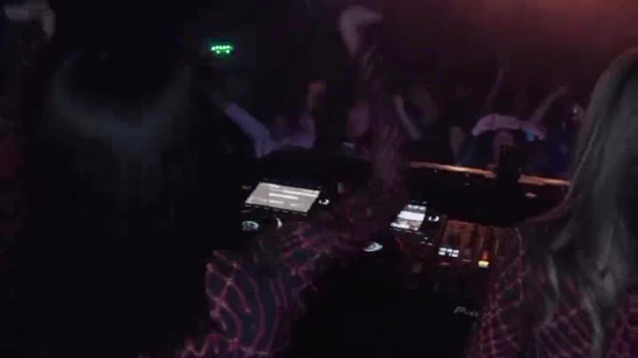 Dj girl at night club party injoy night club in dance romantic 💋🫦👄🫦🔥👄👄♥️