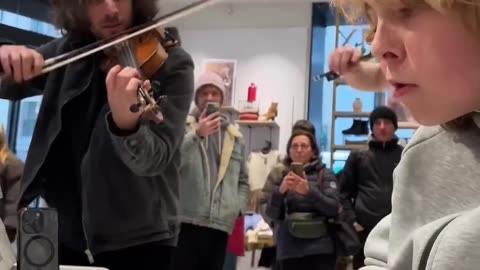 VIRAL 13 YEQR OLD PIANIST SHOCKS EVERYONE