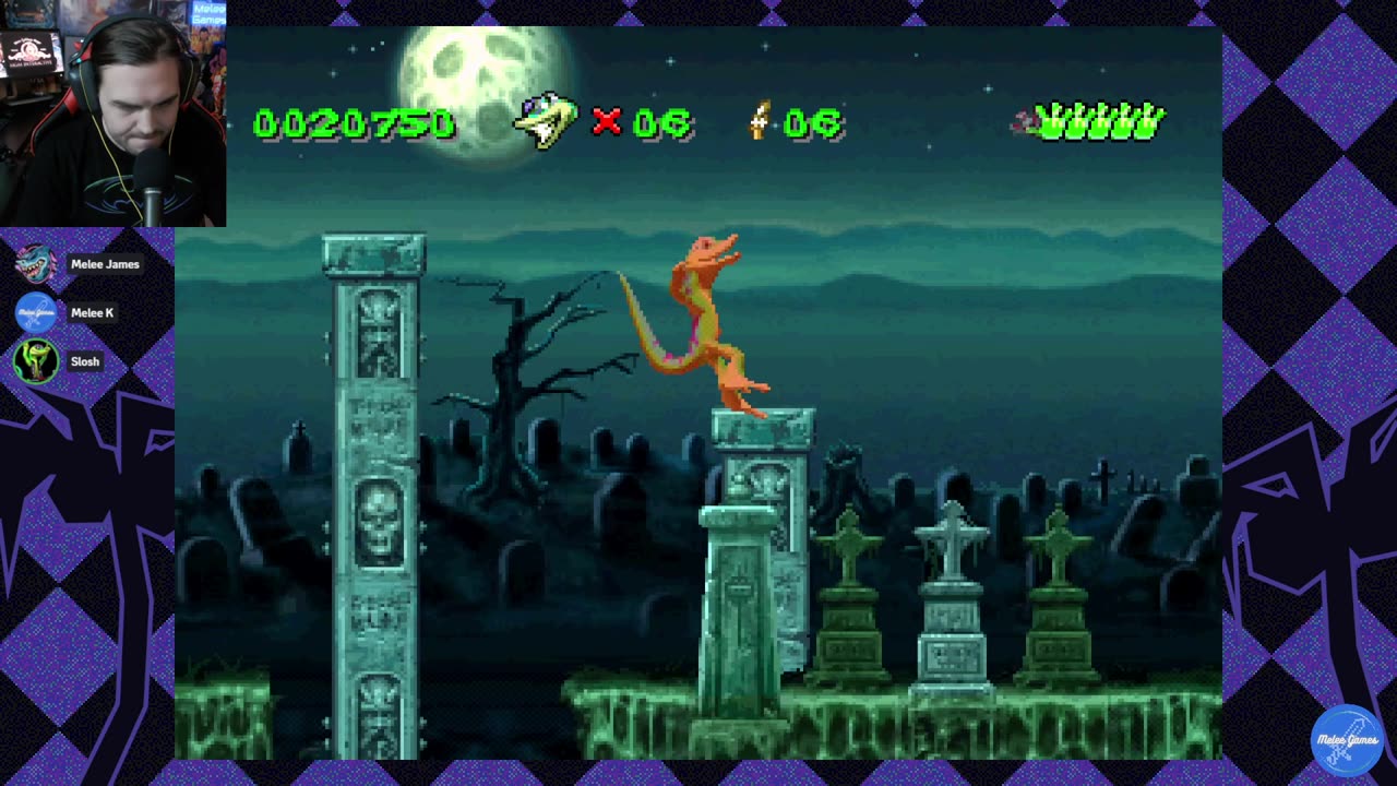 Gifted Games Gallery - Cyborg Police Geckos Spying at Babes Through Windows