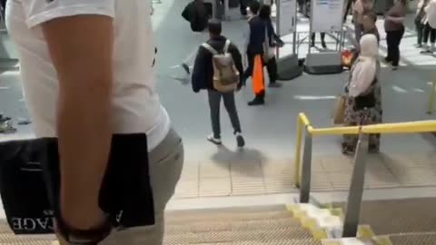 Immigrant tries to steal watch