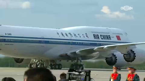 Xi Jinping arrived in Moscow to take part in the events on May 9 (Check Description)
