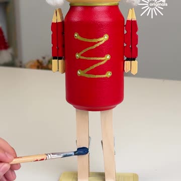 Budget friendly Christmas decor with nutcrackers✨