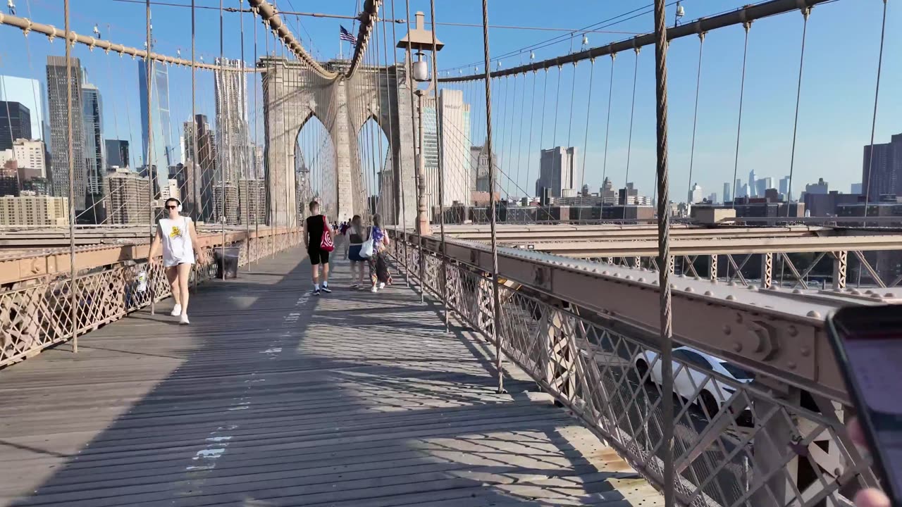 🗽 NYC Live 🔴 Walk (Chat on YouTube)