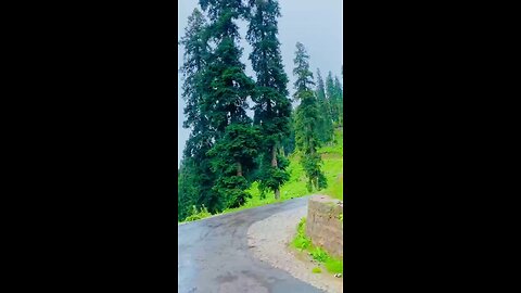 Kashmir's Breathtaking Beauty 🌊🏔️Paradise on Earth: Kashmir's Stunning Landscapes 🌴 #kashmirbox