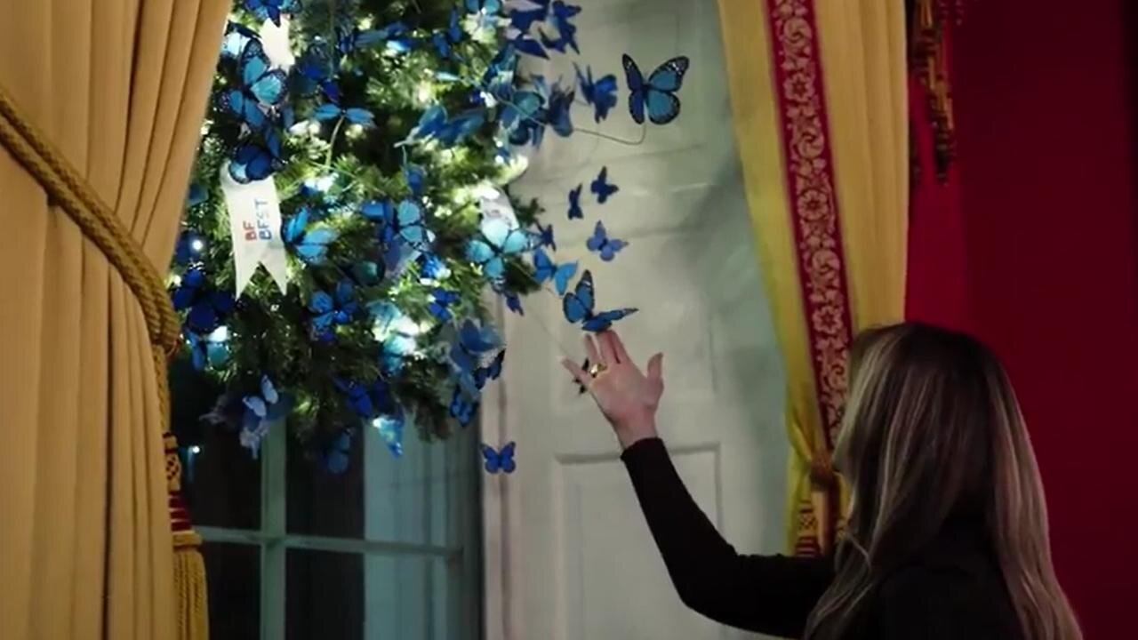 ❤️First Lady Melania Trump Unveils This Year’s Stunning White House Christmas Decorations