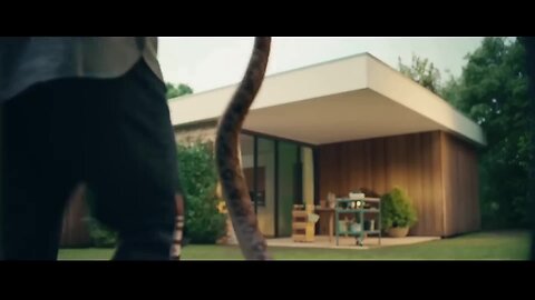 Alexa+ Shows Chris Hemsworth How A.I. Could Kill Him in Many Different Ways in His Smart Home