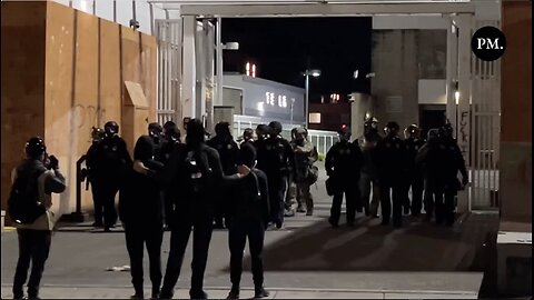 Antifa attacks federal facility in Portland