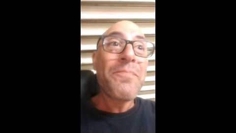 YOURE A SHIT COP... AND DR..