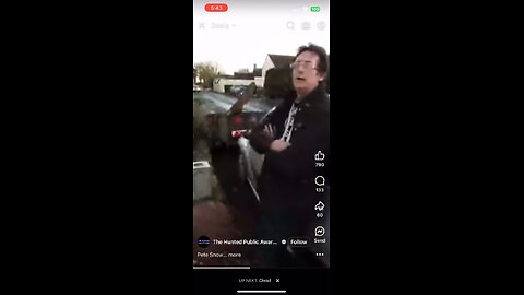 Nonce tries a runner after being caught - Pete Snow