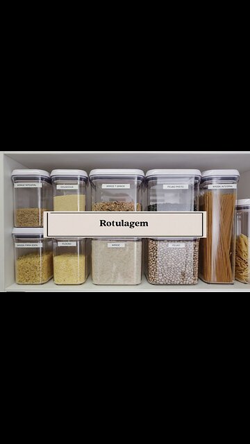 Cozinha em Ordem: Como Usar Rótulos para Melhor Organização #shorts #organização #despensa