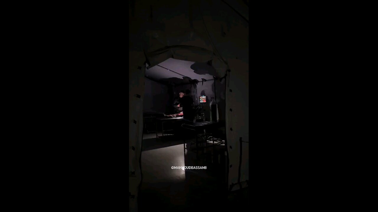 Heartbreaking Scene: Child Treated by Phone Light in Gaza Hospital