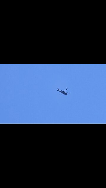 Black Hawk przelot nad Bydgoszczą [Rumble Short]