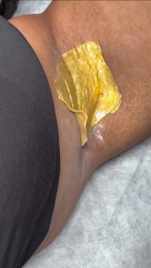 Underarm & Leg Waxing in New York Using Sexy Smooth Golden Allure & More | @theskynsanctuary