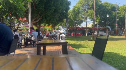 Sipping & Chatting: Today's Cafe Experience