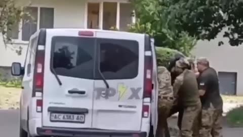 🪖🔥 Ukraine Russia War | Ukrainian Officers Kidnap Man in Controversial Incident | RCF