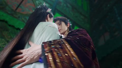 Fan Yue & Bai shuo moonlight mystique Fan Yue kisses' bai shuo episode 15