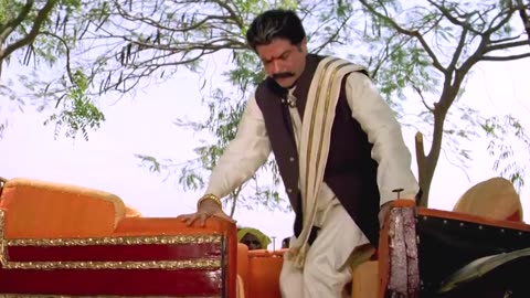 New Movie Clipशक्ति कपूर ने लड़की को छेड़ा तो फिर अनिल कपूर के बाप दादा ठाकुर ने जो किया