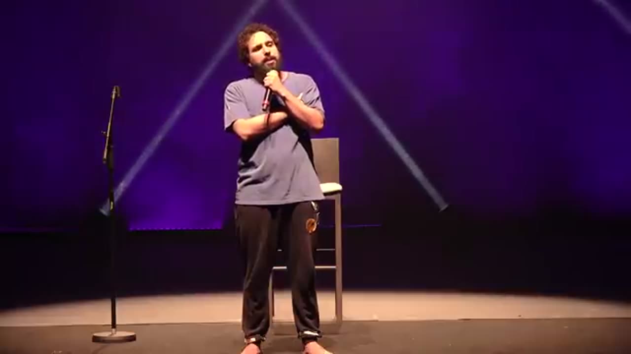 Stand UP humor Murilo Couto Brazilian