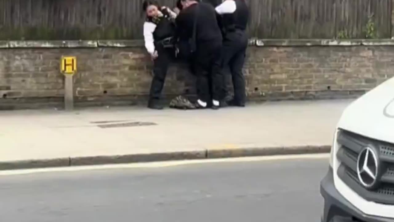 Usual suspect in London spits at a female cop. They hate women.